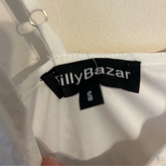 NWT Eilly Bazaar white maxi dress size small - Picture 2 of 3